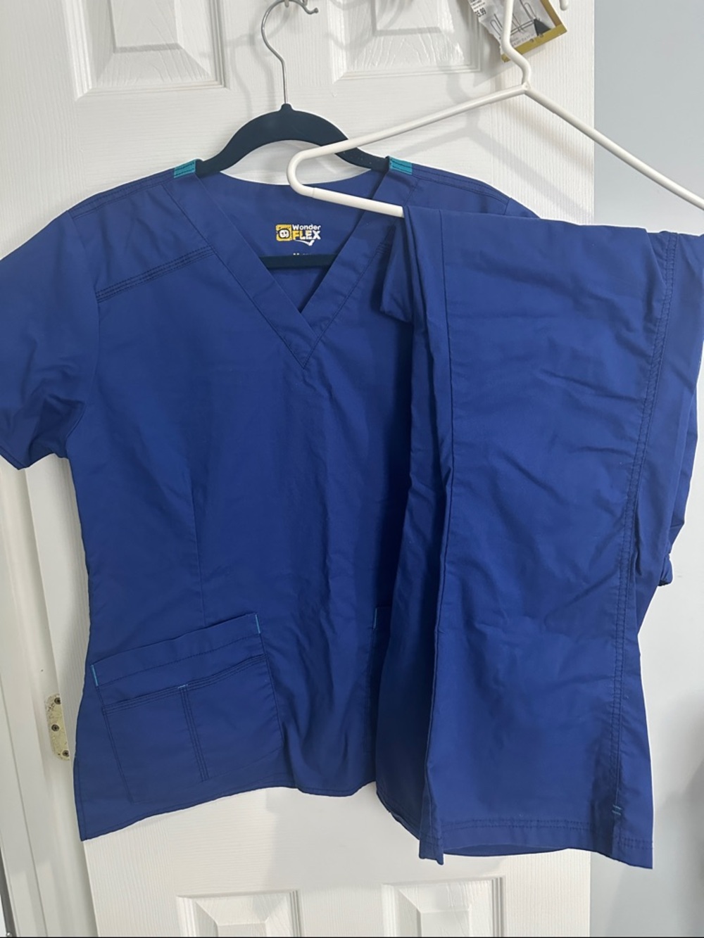 Wonder FLEX Women's Medical Scrub Set - Royal Blue